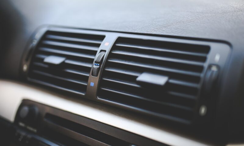 car-791346_1280